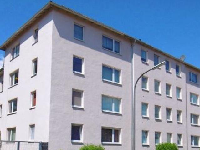 Siegfriedstr. 36, E R Frisch modernisierte 2 Zimmer Wohnung mit bodengleicher Dusche