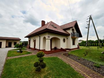 Sielskie życie w Brzustowcu – dom 168 m²