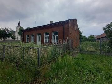 Dom do remontu z dużą działką i stajnią w Siemkowicach