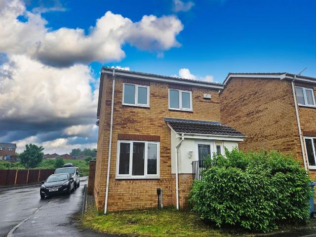Siena Gardens, Forest Town NG19, 3 bed detached house to rent, £1,100 pcm | PrimeLocation