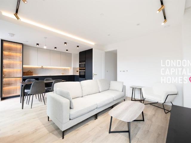 Siena House, 9 Bollinder Place EC1V, 2 bed flat to rent, £4,246 pcm | PrimeLocation