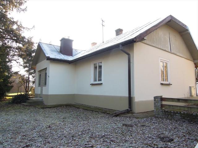 Dom z dużą działką i potencjałem rozbudowy