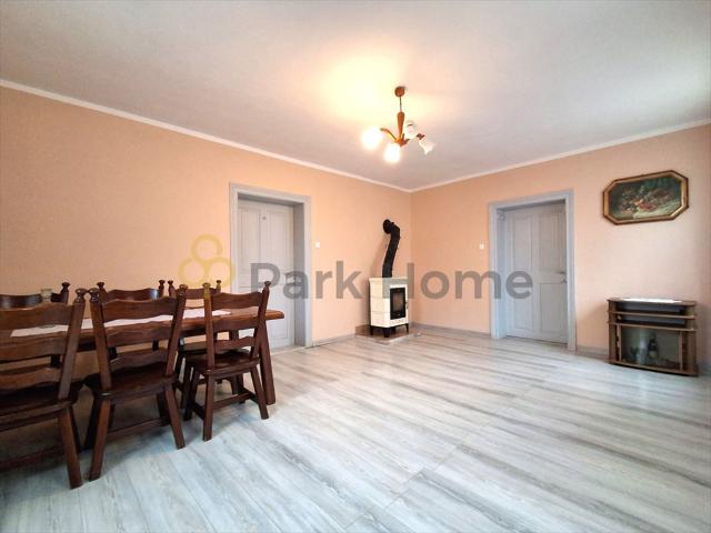 Przestronny dom 100 m2 z dużą działką w Sieniawie Żarskiej