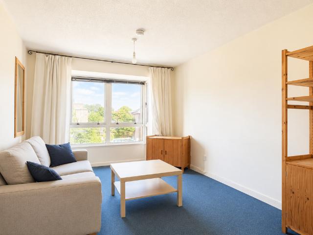 Sienna Gardens, Edinburgh, EH9 1PQ