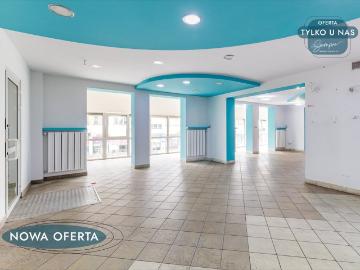 Przestronny lokal 235 m² z dużymi witrynami na Aleji Pokoju