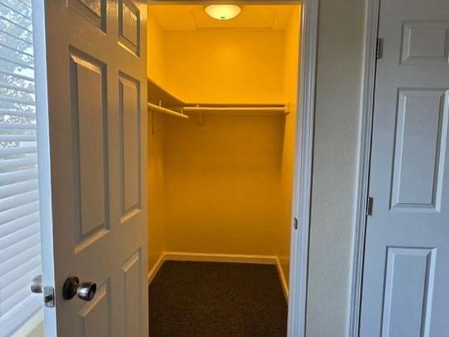 Sierra Crossing Apartments 1 Bedroom Apartment for Rent at 18181 Valley Blvd, Bloomington, CA 92316