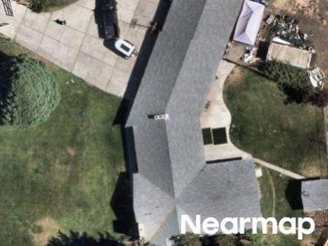 Sierra Manor Dr