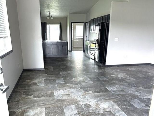 Sierra St, Harrisburg, SD 57032