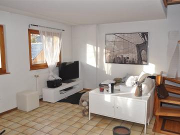 SIERRE – FREISTEHENDES HAUS. VON 31/2 ZIMMERN + PARKPLATZ