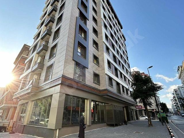 SIFIR 2+1 KÖŞE SATILIK DAİRE MERKEZİ KONUM OTOPARKLI