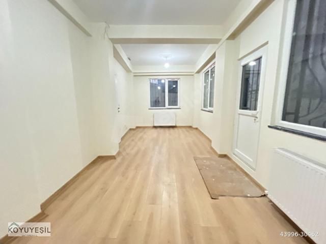 SIFIR ASANSÖRLÜ KAT MÜLKİYETLİ CADDE 100 METRE METRO 800 METRE