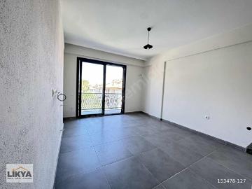 SIFIR BİNA DA ASANSÖRLÜ ARA KAT 1+1 DAİRELER