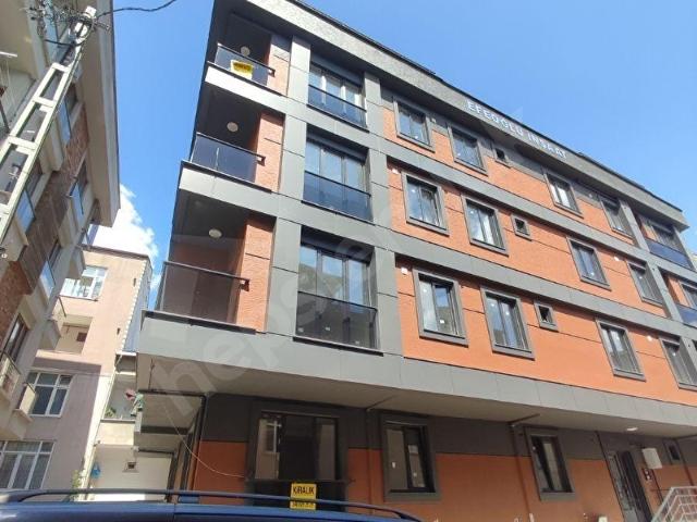 SIFIR BİNADA METROYA YÜRÜME MESAFESİNDE KİRALIK 3+1 YÜKSEK GİRİŞ