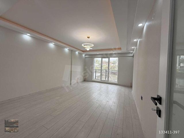 SIFIR BİNA'DA LÜKS YAPILI ARA KAT 2.KAT 3+1 130 m2 SIFIR DAİRE