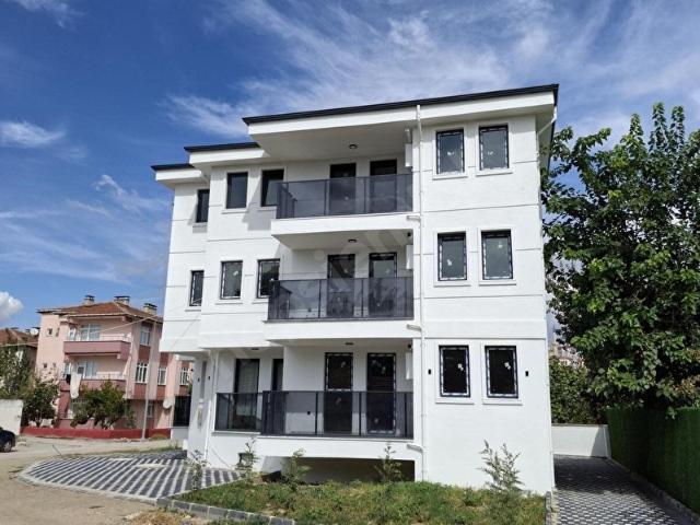 SIFIR BİNADA YERDEN ISITMALI ASANSÖRLÜ 1+1 KİRALIK DAİRE