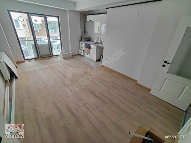 SIFIR BİNADAMERKEZİ KONUMDAULAŞIMA YAKIN2+1
