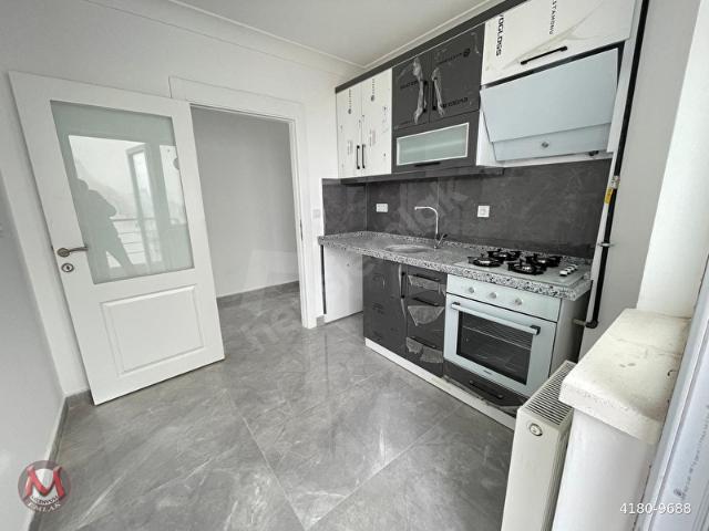 SIFIR LÜKS BİNA'DA 2+1 80 M 1.KAT 4.KAT ASANSÖRLÜ K.OTOPARKLI ISI YALITIMLI FIRSAT DAİRESİ