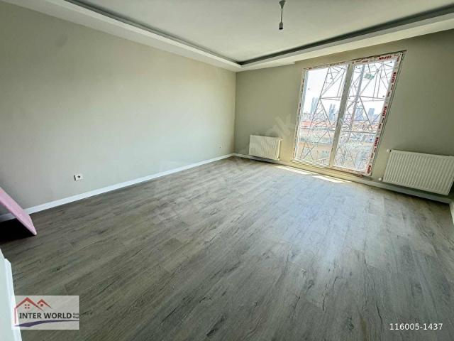 SIFIR ÖN CEPHE SÜPER KONUM ARA KAT GENİŞ SALON 2+1 SATILIK DAİRE