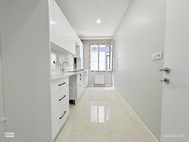 SIFIR SATILIK KELEPİR 2+1 88m2 OTOPARK ASANSÖR CADDE
