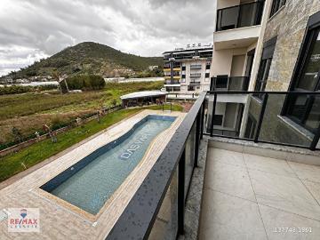 SIFIR SITEDE, İTALYAN BOYA DETAYLI MODERN 1+1