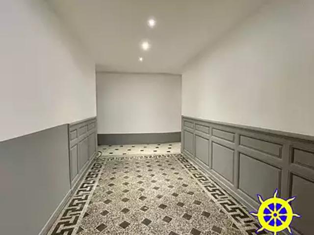 Sigean 11130 Location appartement 3 pièces t3 au dernier étage