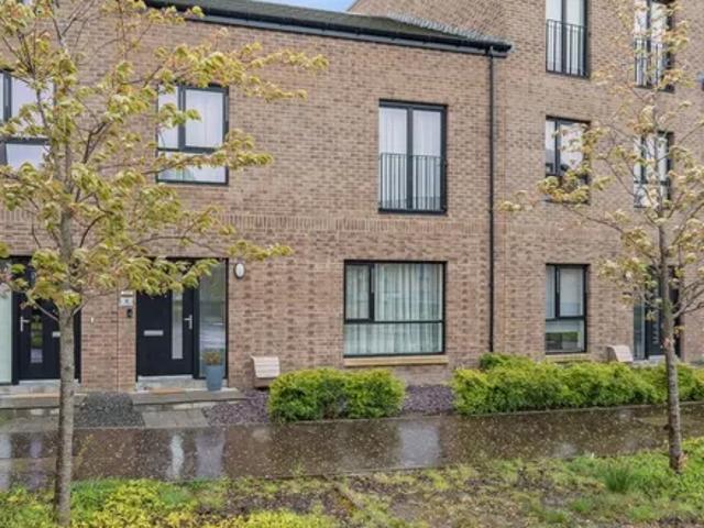 Sighthill Circus, Glasgow, G4 0ER, United Kingdom | 3 bed townhouse for rent #167867940 | Rentberry