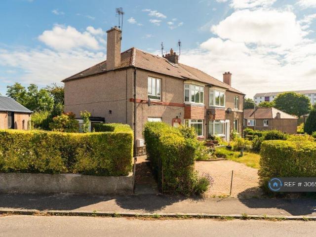 Sighthill View, Edinburgh, EH11 3 bed flat to rent £1,800 pcm £415 pw