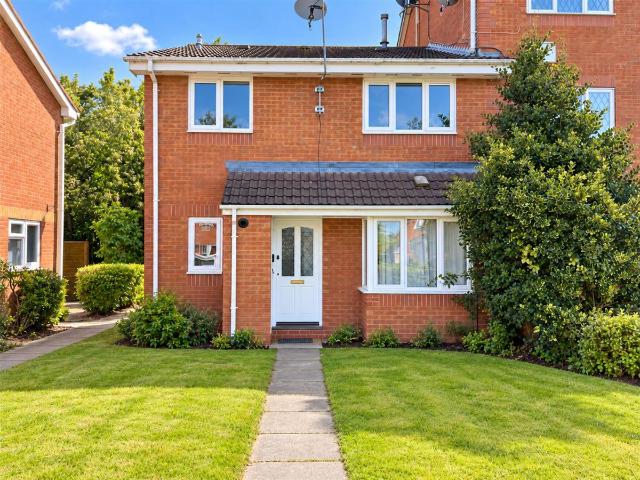 Signal Grove, Bloxwich, Walsall WS3, 2 bed property to rent, £925 pcm | PrimeLocation