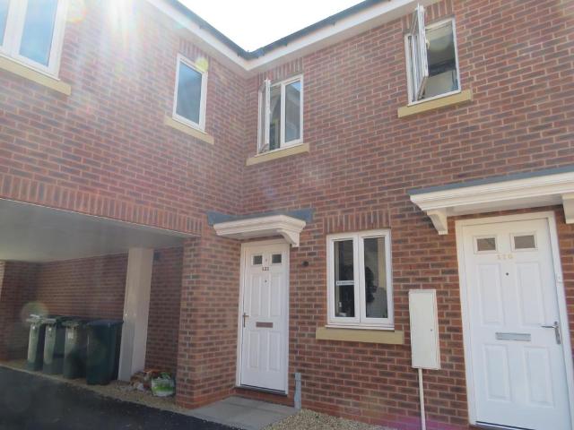 Signals Drive, Coventry, CV3 2 bed flat to rent £1,050 pcm £242 pw