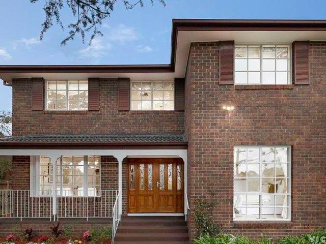 Signature style family living