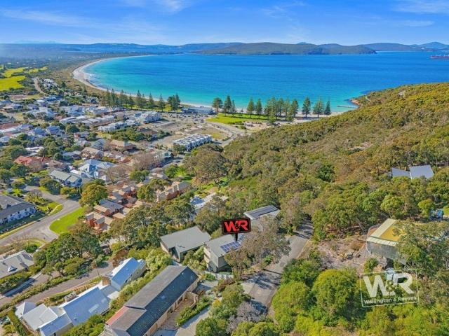 SIGNATURE VISTAS SELECT COASTAL ESCAPE