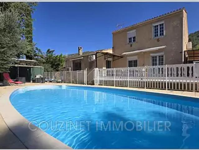 Signes 83870 Achat / Vente maison 6 pièces t6 piscine parking