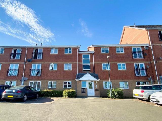 Signet Square, Coventry CV2, 2 bed flat to rent, £1,100 pcm | PrimeLocation