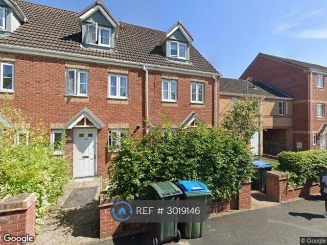 Signet Square, Coventry CV2, 3 bed terraced house to rent, £1,300 pcm | PrimeLocation