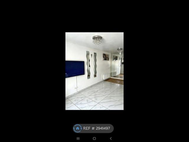Signet Square, Coventry CV2, 3 bed semi detached house to rent, £1,550 pcm | PrimeLocation