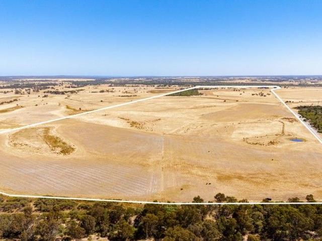 Significant Waroona landholding