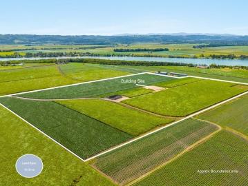 Significant Coastal Acreage Ready to Build