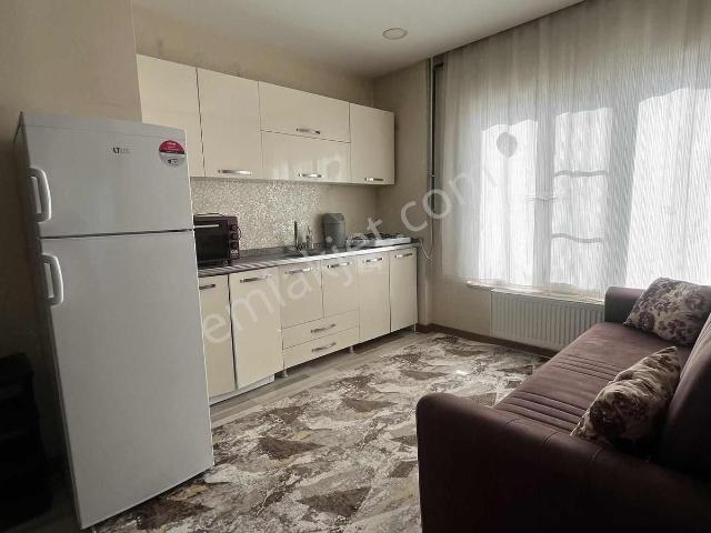 Siirt Karayolları Karşısı Vakıfsız Satılık 1+1 Eşyalı Daire