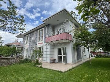 Silvan Yolu Üzeri Uygun Fiyatta 4+1 Odalı Kiralık Villa