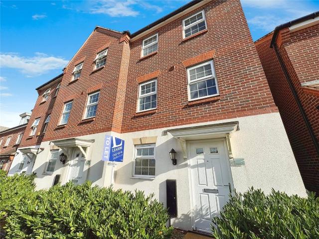 Silverwoods Way DY11, 4 bed property to rent, £1,575 pcm | PrimeLocation