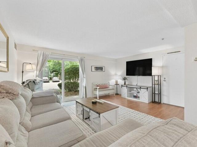 Silver Hill Ln Apt,natick, Condo For Sale