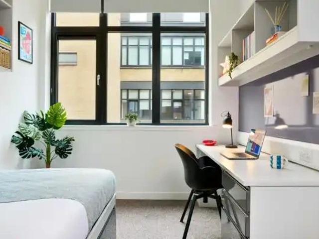 Silver Studio Single Occupancy