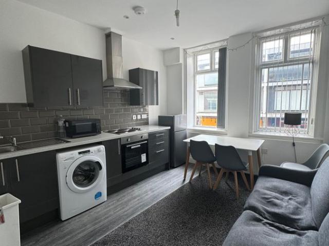 Silver Street, Doncaster DN1, 1 bed flat to rent, £600 pcm | PrimeLocation