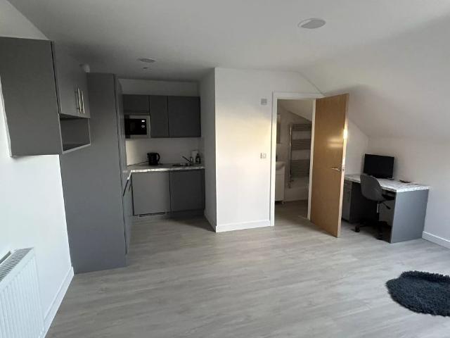 Silver Plus Studio