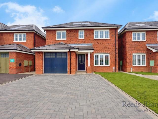 Silver Road, Chester CH1 4 bed detached house to rent £1,900 pcm £438 pw