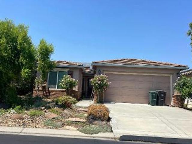 Silver Ridge Dr
