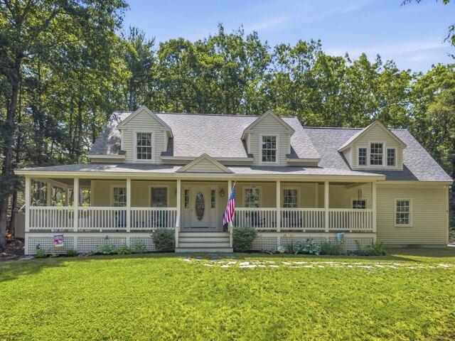Silver Ridge Dr, York, Home For Sale