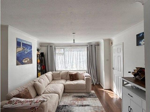 Silverdale, Maidstone ME16, 3 bed semi detached house to rent, £1,825 pcm | PrimeLocation