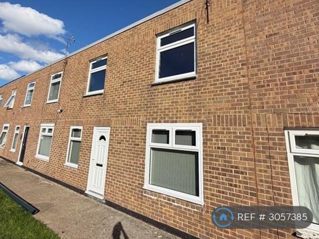 Silverdale Place, Newton Aycliffe, DL5 3 bed terraced house to rent £650 pcm £150 pw