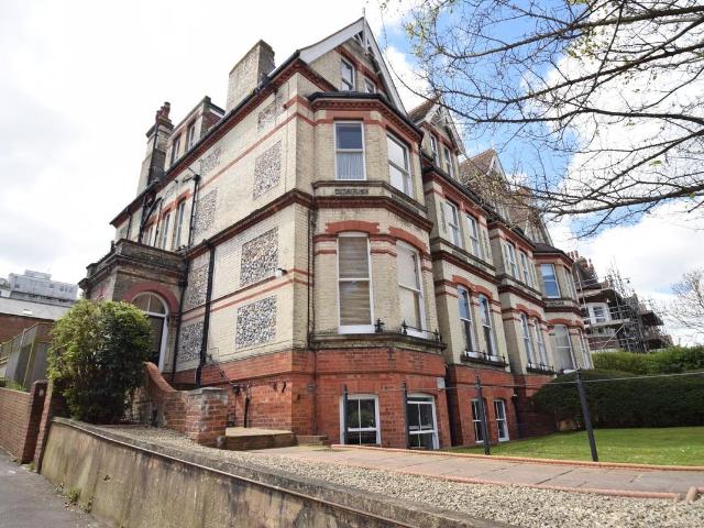 Silverdale Road, Eastbourne BN20, 1 bed flat to rent, £795 pcm | PrimeLocation
